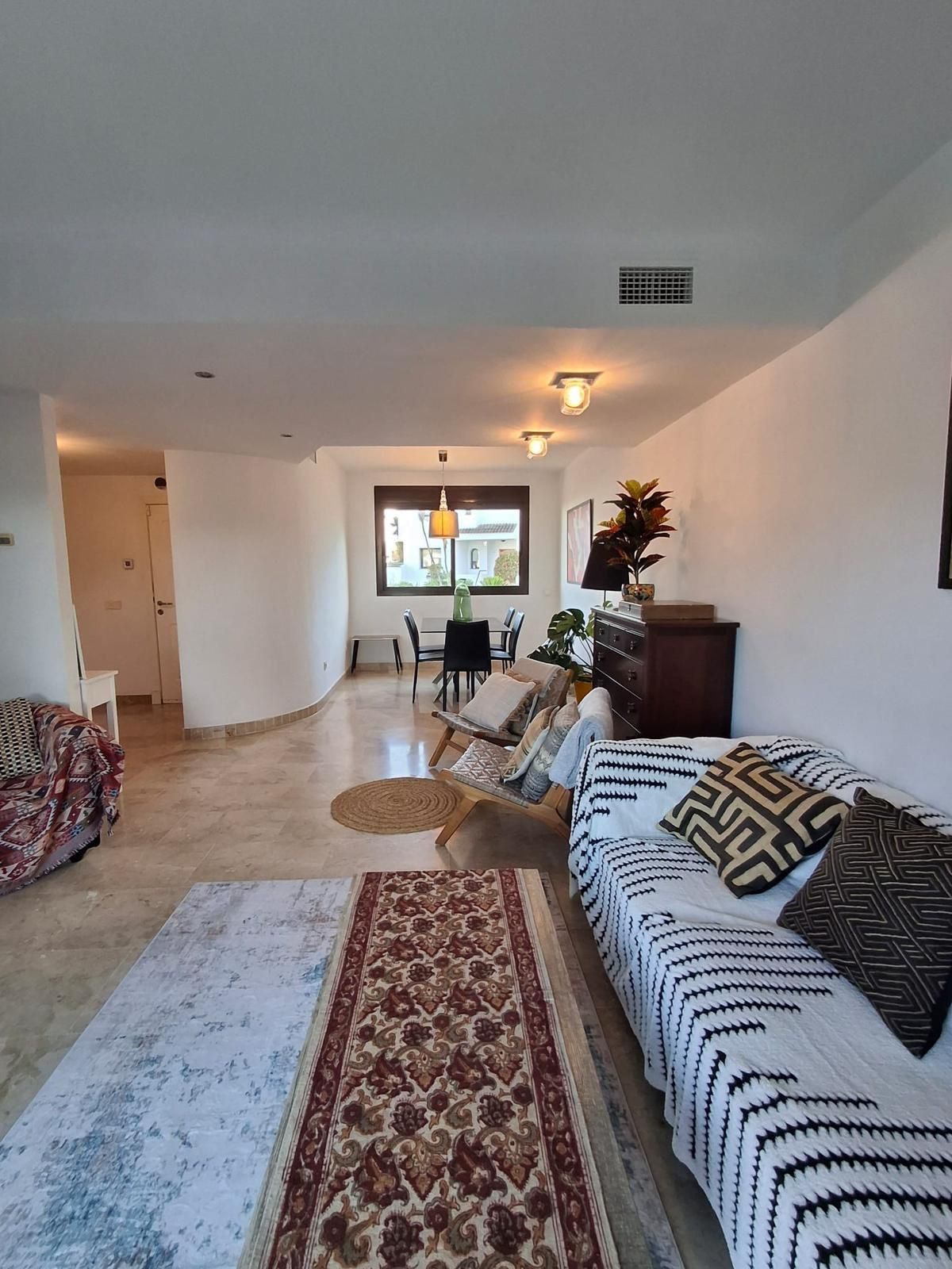 Townhouse in La Alcaidesa — photo 2