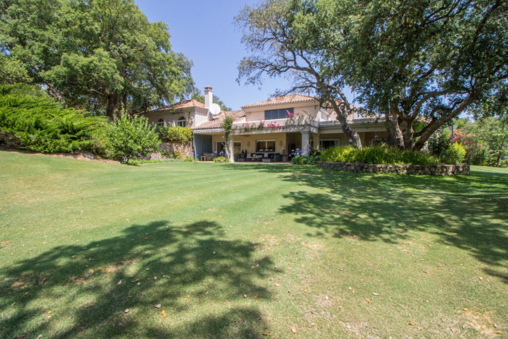 Cork Oak Garden Retreat In Los Altos De Valderrama